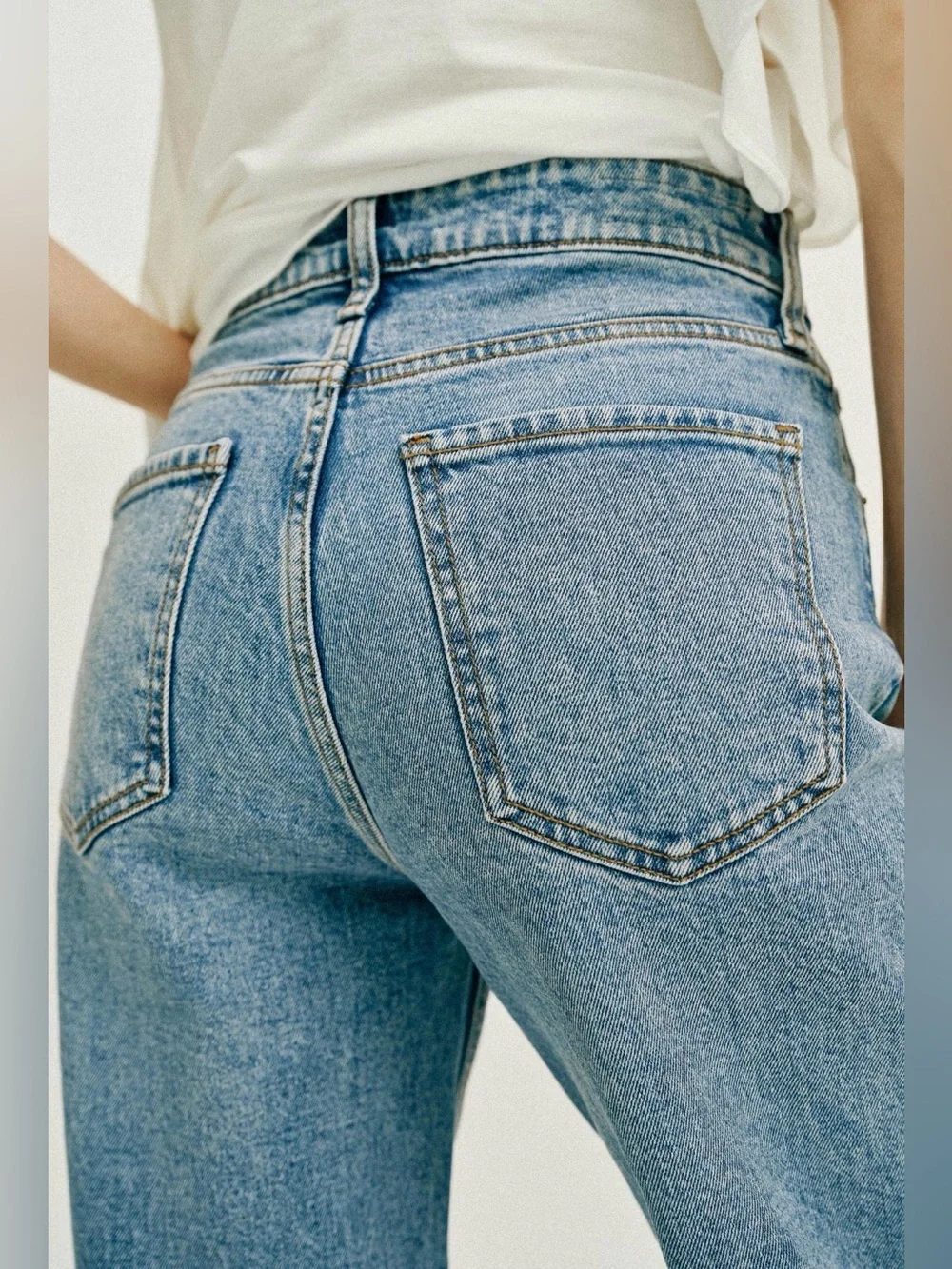 Z1975 HI-RISE STRAIGHT JEANS